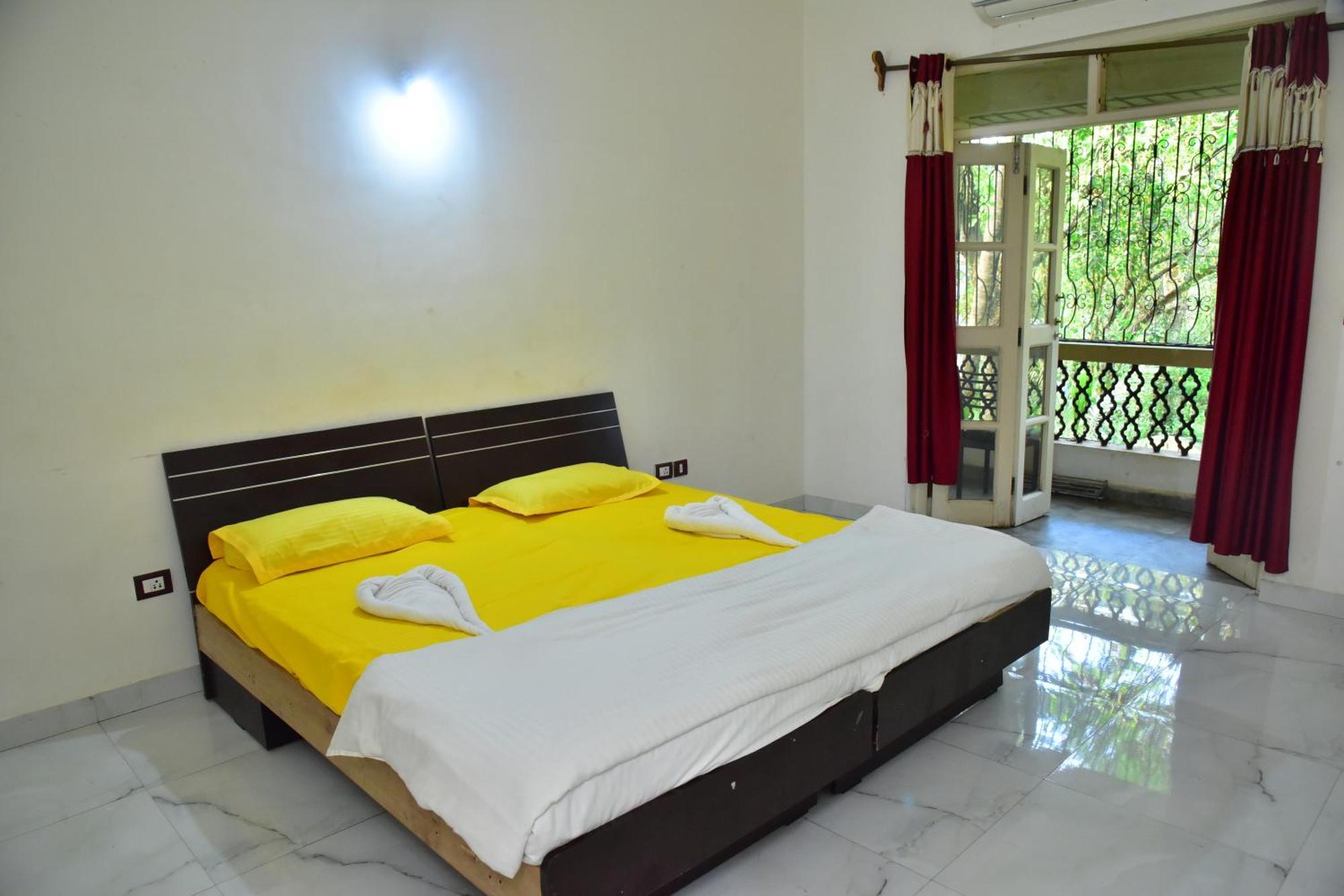 Field Stone -3 Bhk Duplex Villa Talaulim Rum bild